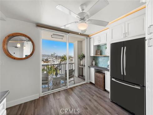 310  Fernando  303  Street, Newport Beach, CA