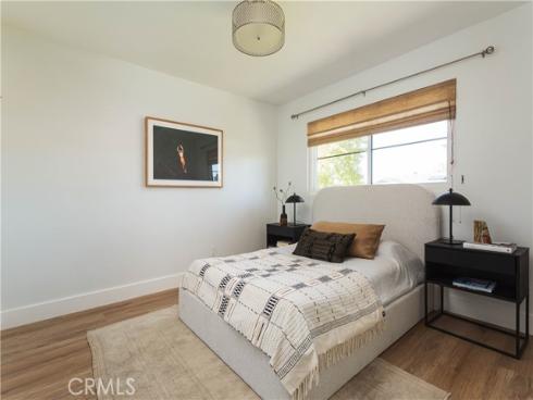 1136  Highland  , Newport Beach, CA