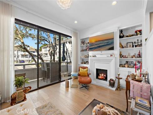 12 Encore Court, Newport Beach, CA