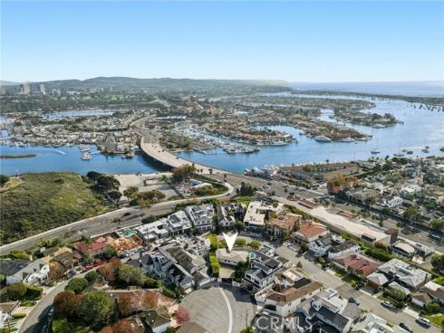 101 Kings Place, Newport Beach, CA