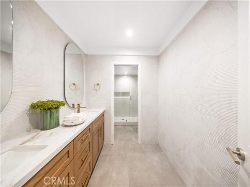 2427 Vista Nobleza , Newport Beach, CA