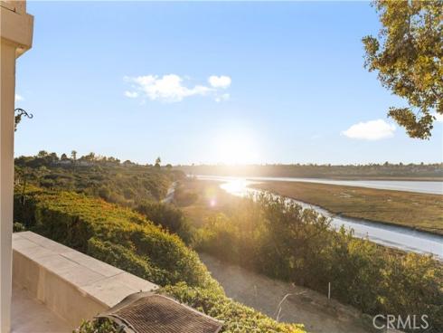 2427 Vista Nobleza , Newport Beach, CA