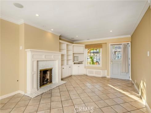 220 Apolena Avenue, Newport Beach, CA