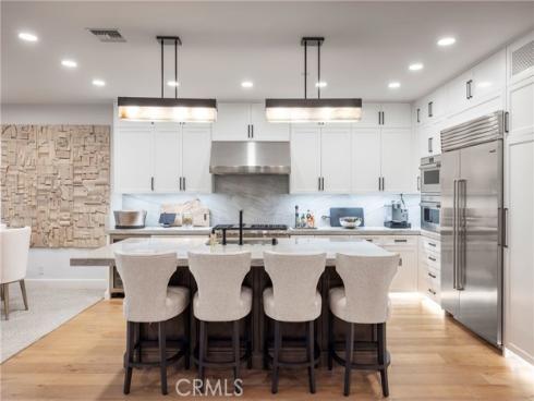 704  Via Lido Nord  , Newport Beach, CA