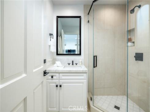 704  Via Lido Nord  , Newport Beach, CA