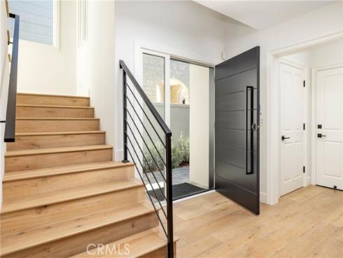 704  Via Lido Nord  , Newport Beach, CA