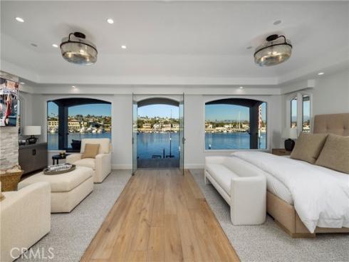 704  Via Lido Nord  , Newport Beach, CA