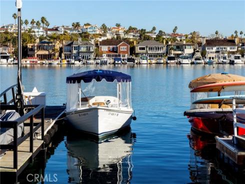 704  Via Lido Nord  , Newport Beach, CA