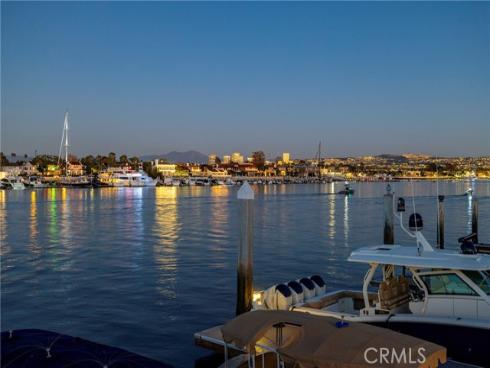 704  Via Lido Nord  , Newport Beach, CA