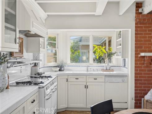 1300 W Balboa Boulevard, Newport Beach, CA