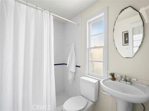 1300 W Balboa Boulevard, Newport Beach, CA