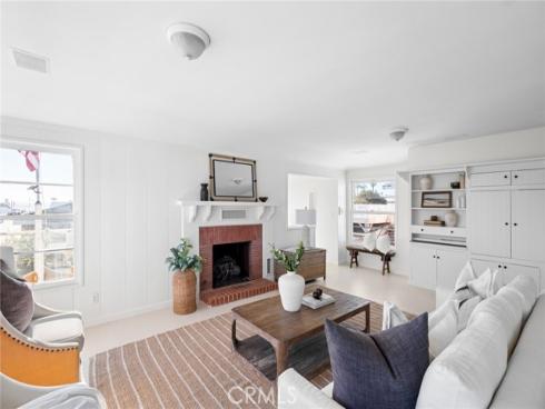 1300 W Balboa Boulevard, Newport Beach, CA