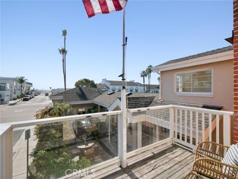 1300 W Balboa Boulevard, Newport Beach, CA