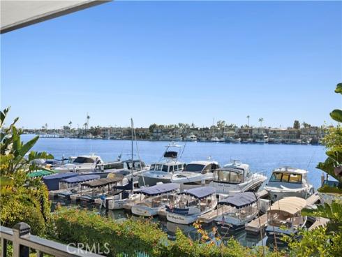 2572 Bayshore , Newport Beach, CA