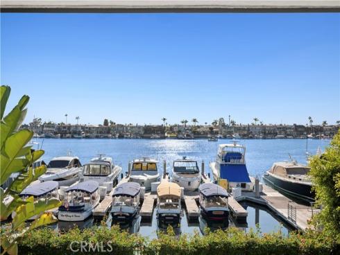 2572 Bayshore , Newport Beach, CA