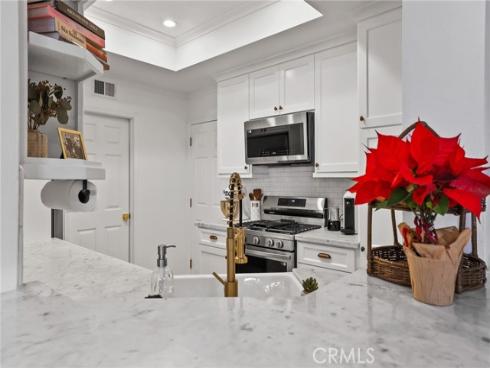 48  Baycrest  32  Court, Newport Beach, CA