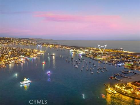 417 E Bay , Newport Beach, CA