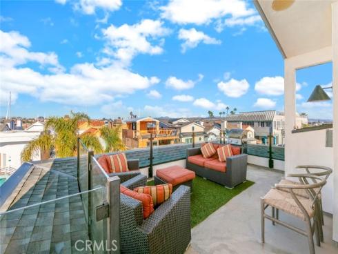 417 E Bay , Newport Beach, CA