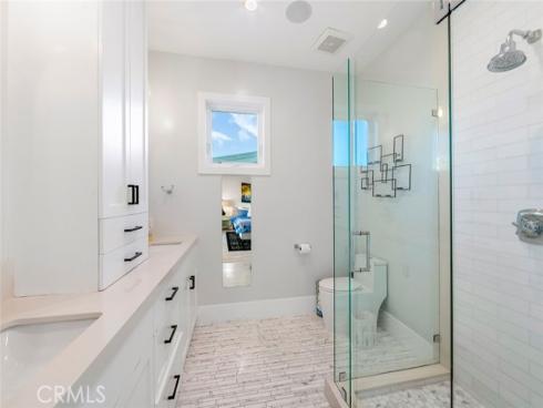 417 E Bay , Newport Beach, CA