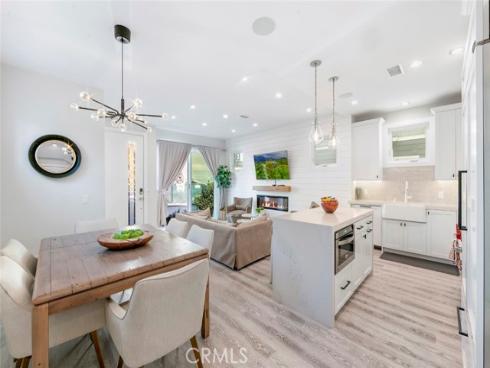 417 E Bay , Newport Beach, CA