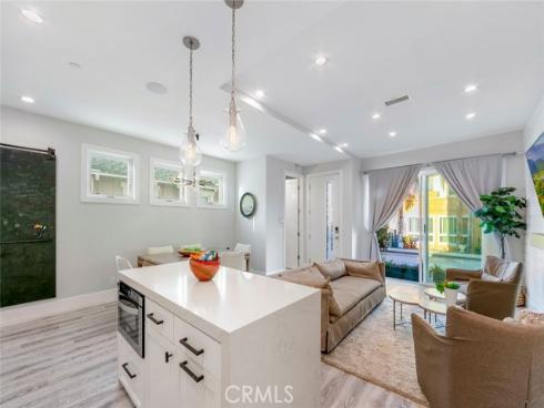 417 E Bay , Newport Beach, CA