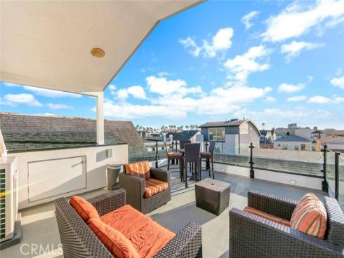 417 E Bay , Newport Beach, CA
