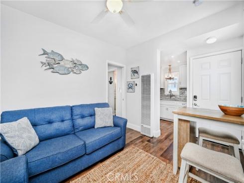 121  25th  , Newport Beach, CA