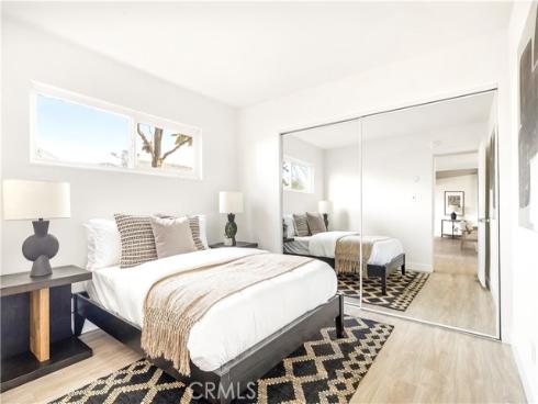 130  43rd  , Newport Beach, CA