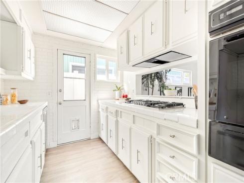 130  43rd  , Newport Beach, CA