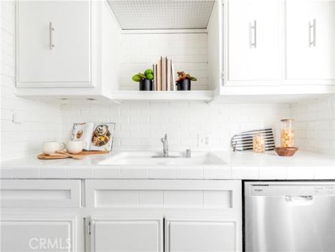 130  43rd  , Newport Beach, CA