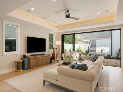 430  Fullerton   Avenue, Newport Beach, CA