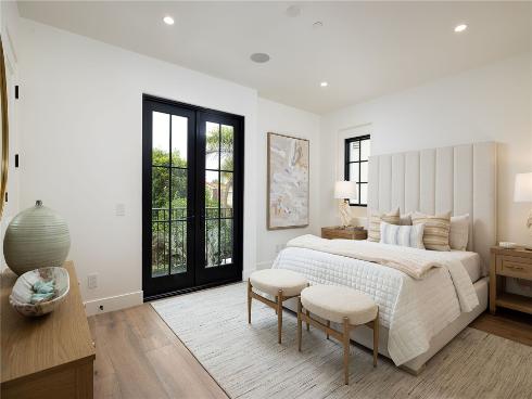 208  Via Palermo  , Newport Beach, CA