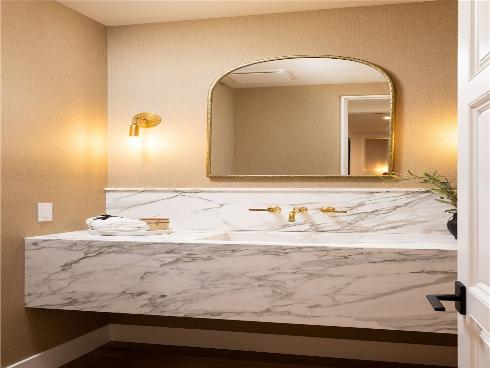 208  Via Palermo  , Newport Beach, CA