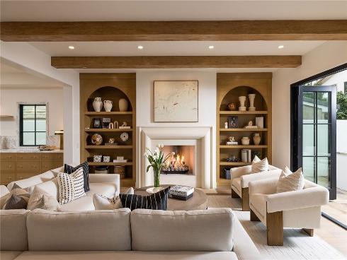 208  Via Palermo  , Newport Beach, CA