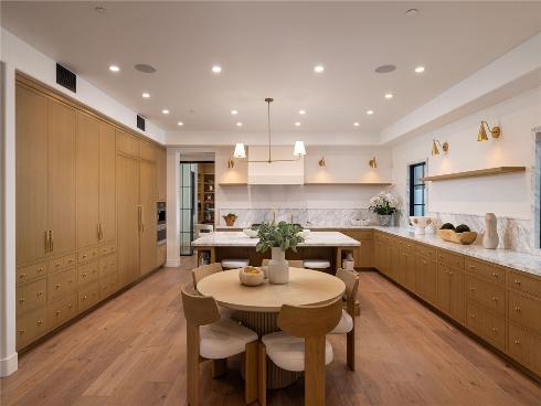 208  Via Palermo  , Newport Beach, CA