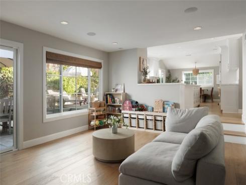 2056  Port Weybridge  , Newport Beach, CA