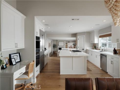 2056  Port Weybridge  , Newport Beach, CA