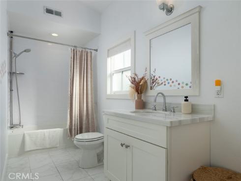 2056  Port Weybridge  , Newport Beach, CA