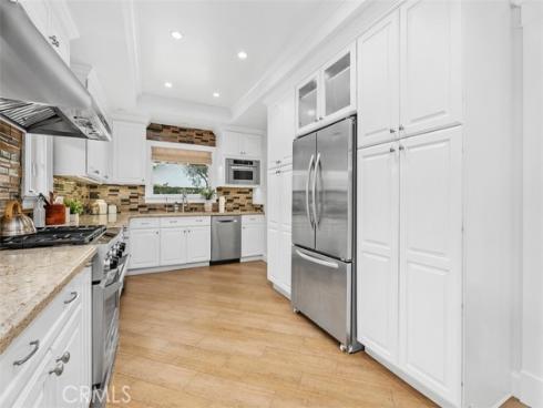 1015  Nottingham   Road, Newport Beach, CA