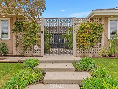 1015  Nottingham   Road, Newport Beach, CA