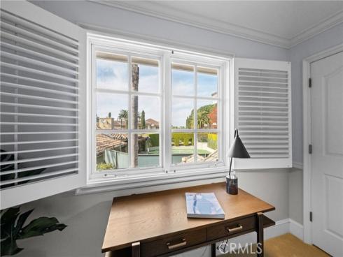 4  Huntington   Court, Newport Beach, CA