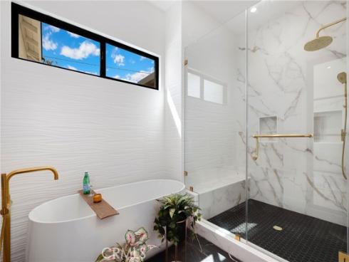 20171  Bayview   Avenue, Newport Beach, CA