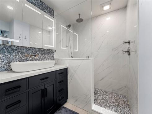 10  Serena   Court, Newport Beach, CA