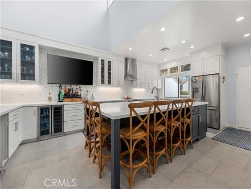 10  Serena   Court, Newport Beach, CA