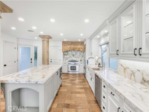 57  Shearwater  , Newport Beach, CA