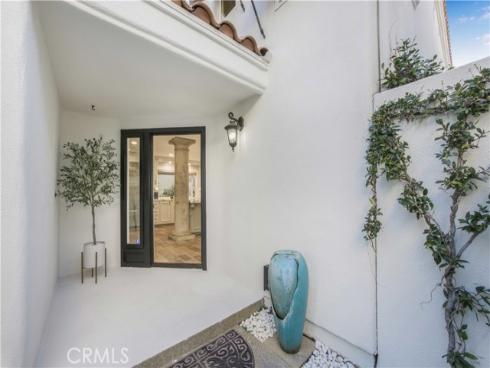 57  Shearwater  , Newport Beach, CA