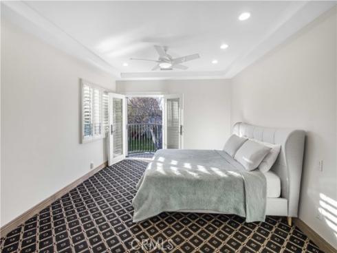 57  Shearwater  , Newport Beach, CA