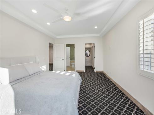 57  Shearwater  , Newport Beach, CA