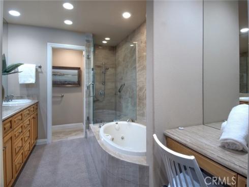 1119  Granville  , Newport Beach, CA