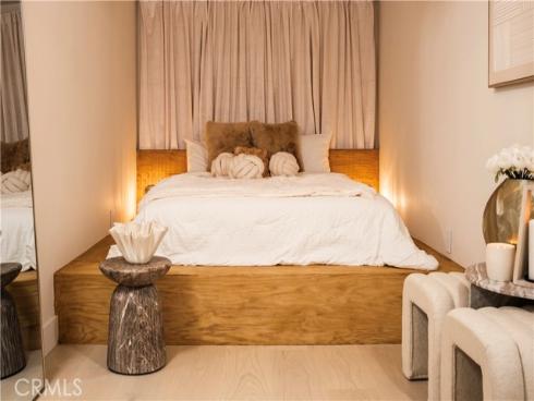 1344 W Bay   Avenue, Newport Beach, CA